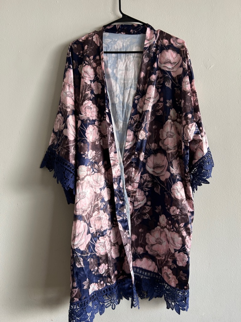 Floral Satin Kimono Robe in Navy and Pink with Lace Trim
